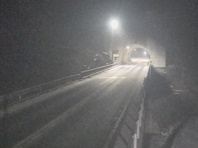 広島市佐伯区 湯来町葛原_大古谷トンネル(上り)