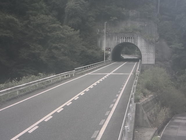 広島市佐伯区 湯来町葛原_大古谷トンネル(上り)
