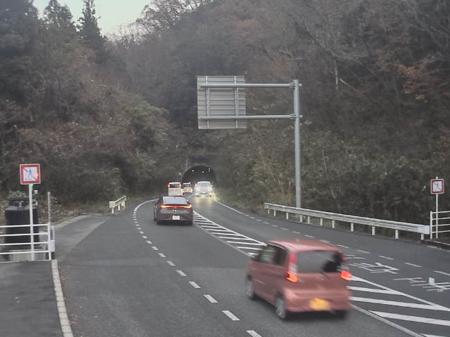 広島市佐伯区 湯来町伏谷_川角トンネル(下り)