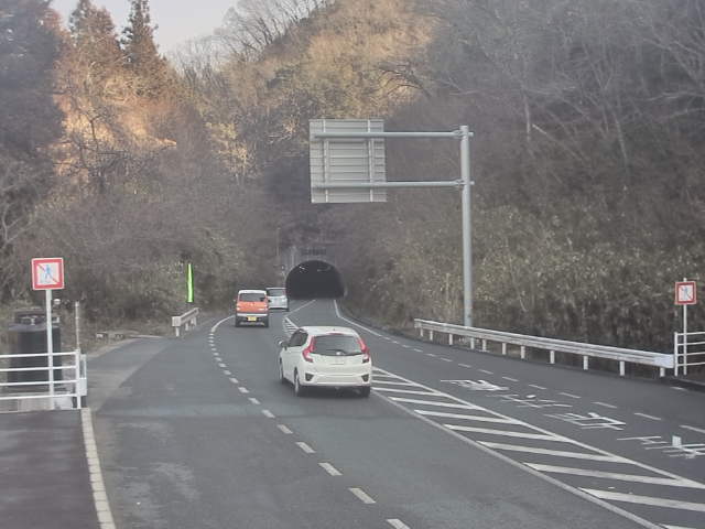 広島市佐伯区 湯来町伏谷_川角トンネル(下り)