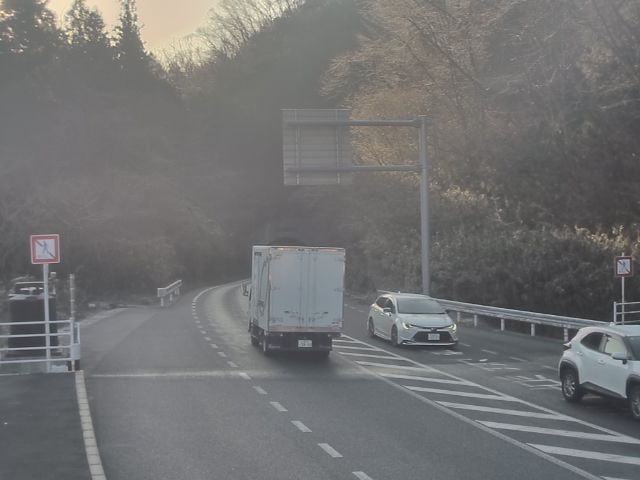 広島市佐伯区 湯来町伏谷_川角トンネル(下り)