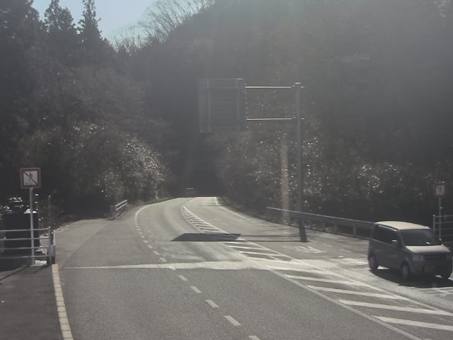 広島市佐伯区 湯来町伏谷_川角トンネル(下り)