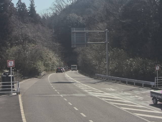 広島市佐伯区 湯来町伏谷_川角トンネル(下り)