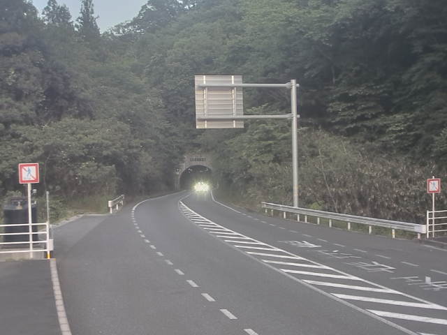 広島市佐伯区 湯来町伏谷_川角トンネル(下り)