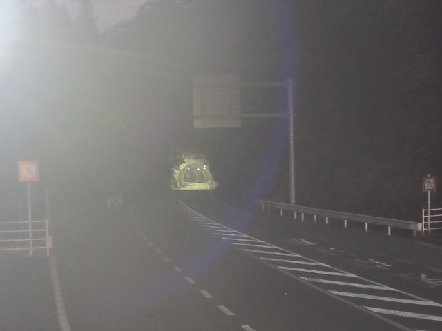 広島市佐伯区 湯来町伏谷_川角トンネル(下り)