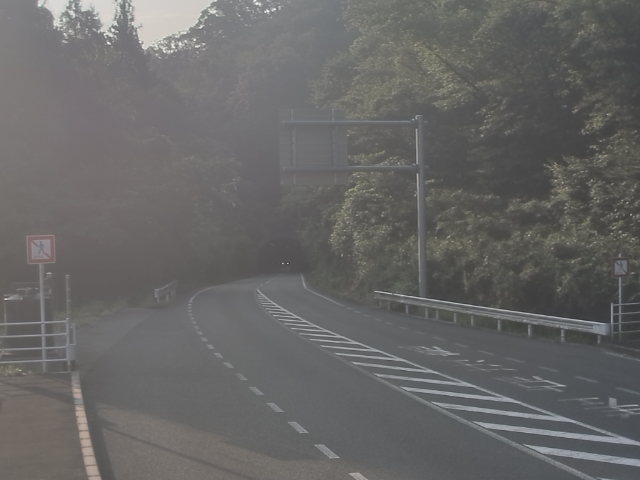 広島市佐伯区 湯来町伏谷_川角トンネル(下り)