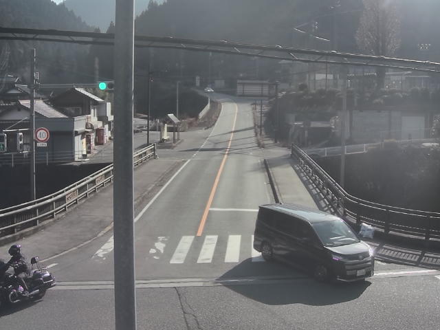 広島市佐伯区 湯来町和田_湯来出張所前