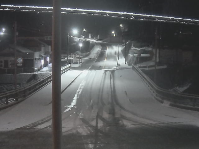 広島市佐伯区 湯来町和田_湯来出張所前