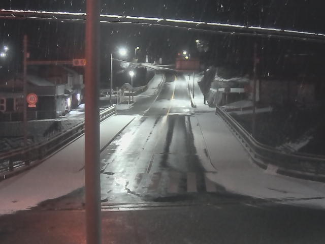 広島市佐伯区 湯来町和田_湯来出張所前