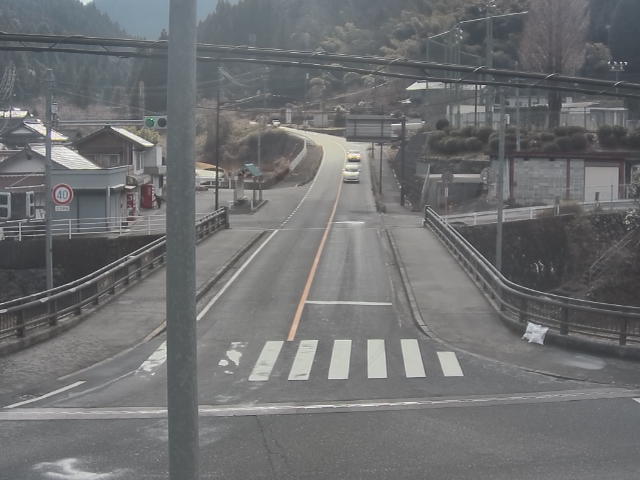 広島市佐伯区 湯来町和田_湯来出張所前
