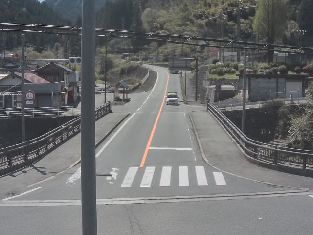 広島市佐伯区 湯来町和田_湯来出張所前