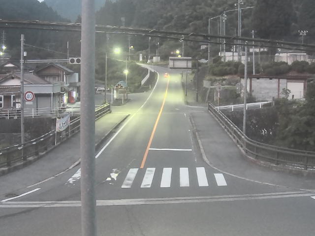 広島市佐伯区 湯来町和田_湯来出張所前