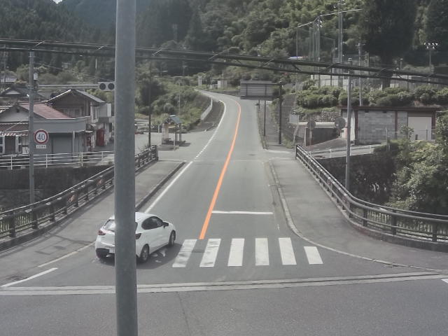 広島市佐伯区 湯来町和田_湯来出張所前