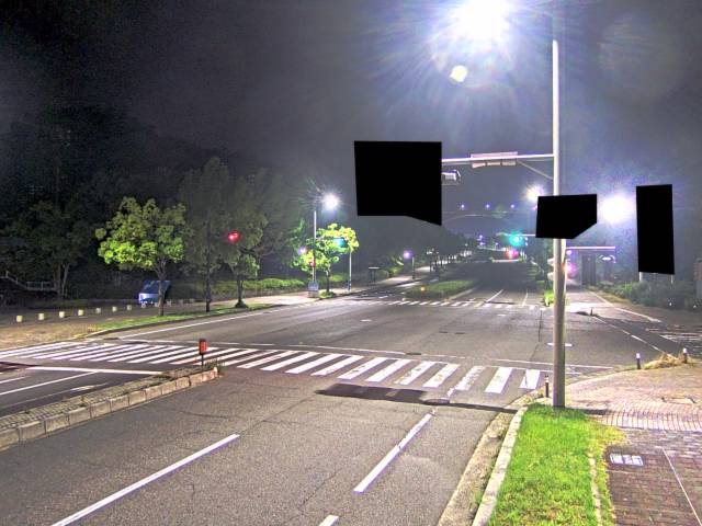 広島市安佐南区 大塚西六丁目(広域公園テニスコート前)