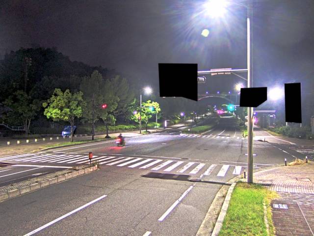 広島市安佐南区 大塚西六丁目(広域公園テニスコート前)