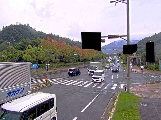 広島市安佐南区 大塚西六丁目(広域公園テニスコート前)
