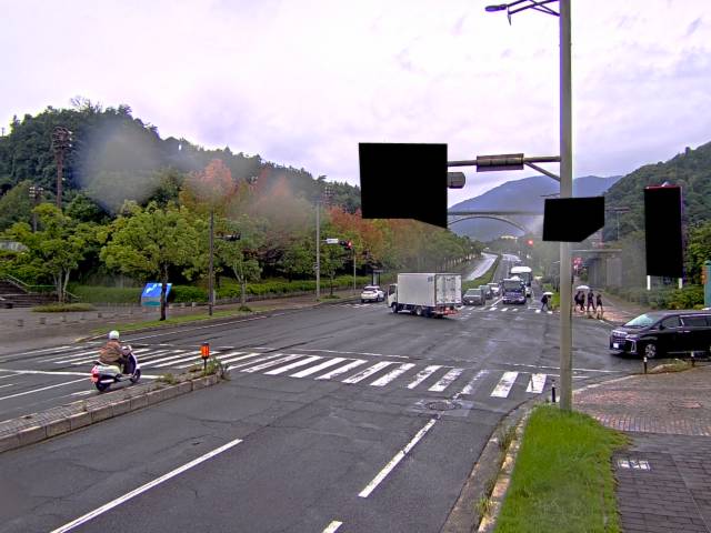 広島市安佐南区 大塚西六丁目(広域公園テニスコート前)