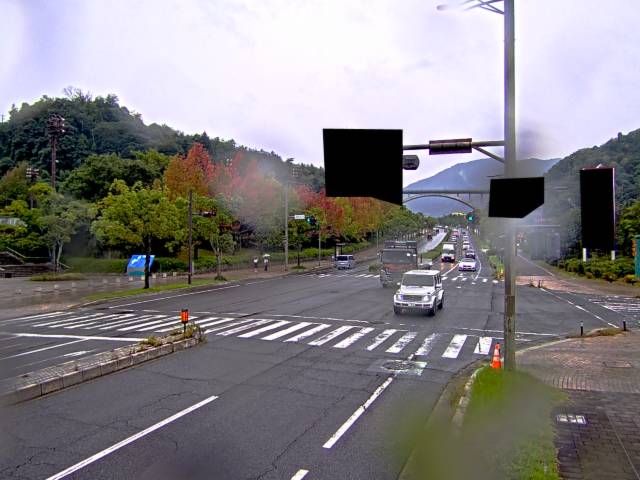 広島市安佐南区 大塚西六丁目(広域公園テニスコート前)