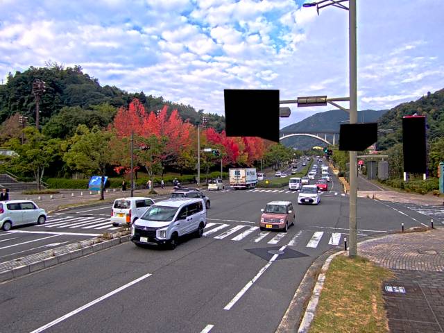 広島市安佐南区 大塚西六丁目(広域公園テニスコート前) 広島市安佐南区 大塚西六丁目(広域公園テニスコート前)