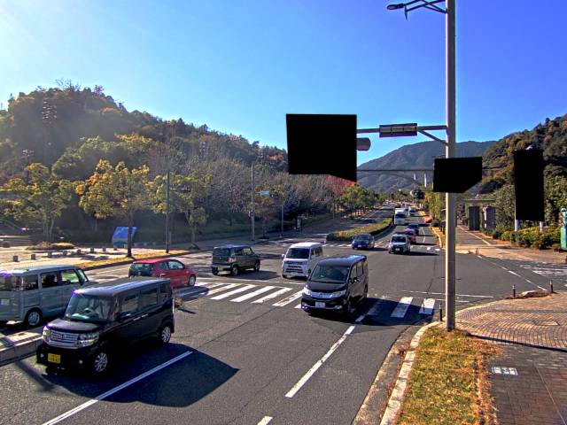 広島市安佐南区 大塚西六丁目(広域公園テニスコート前)