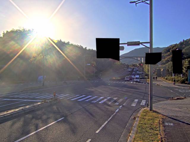 広島市安佐南区 大塚西六丁目(広域公園テニスコート前)