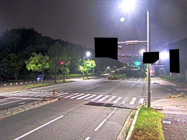 広島市安佐南区 大塚西六丁目(広域公園テニスコート前)