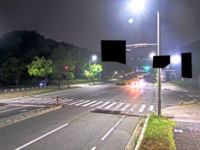 広島市安佐南区 大塚西六丁目(広域公園テニスコート前)