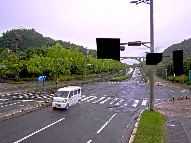 広島市安佐南区 大塚西六丁目(広域公園テニスコート前)