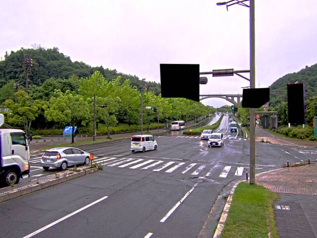 広島市安佐南区 大塚西六丁目(広域公園テニスコート前)