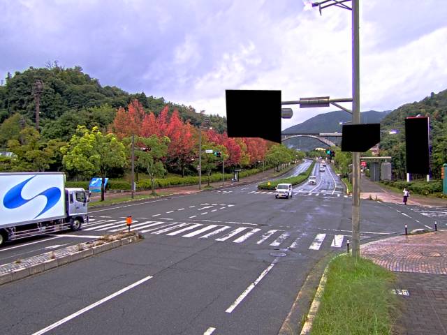 広島市安佐南区 大塚西六丁目(広域公園テニスコート前)