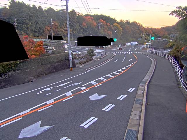 広島市安佐南区 伴北六丁目(久地通り・若葉台入口)