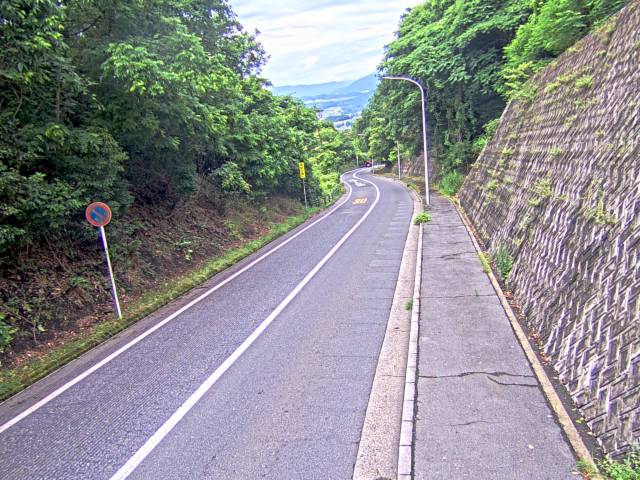 広島市安佐南区 上安町(鯛之迫ループ橋付近)