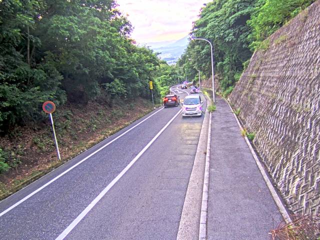 広島市安佐南区 上安町(鯛之迫ループ橋付近)