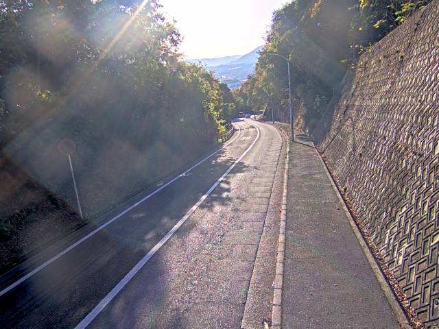 広島市安佐南区 上安町(鯛之迫ループ橋付近)