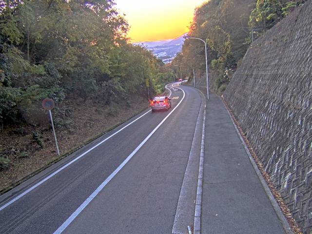 広島市安佐南区 上安町(鯛之迫ループ橋付近)