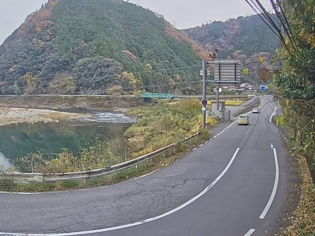 広島市安佐北区 安佐町久地(大川橋付近)