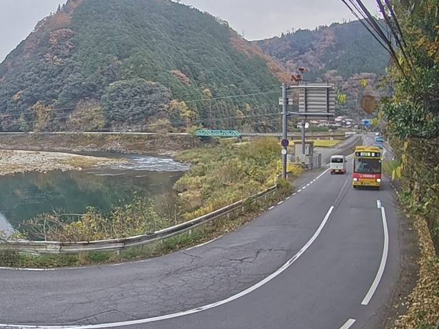 広島市安佐北区 安佐町久地(大川橋付近)