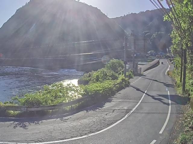 広島市安佐北区 安佐町久地(大川橋付近)